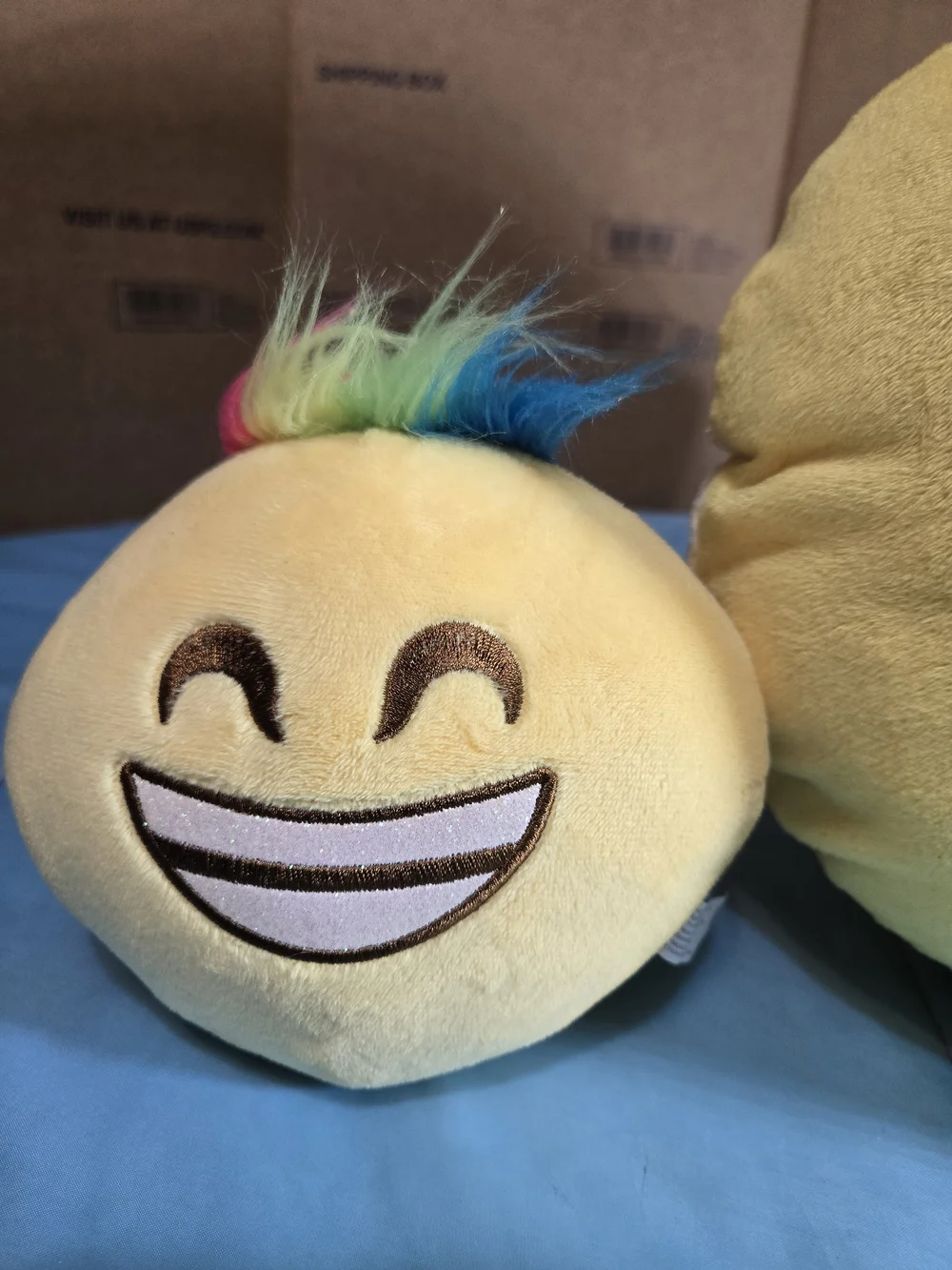 Emoji soft yellow